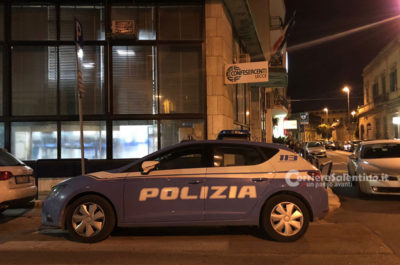 Nuovo assalto all'Aci, i banditi sparano: in due fuggono a piedi col bottino - Corriere Salentino