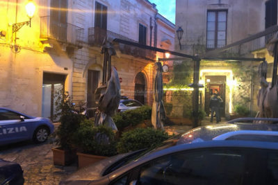 Ladri in azione nel pub "Torre di Merlino" - Corriere Salentino