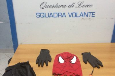 Vestito da Spider-Man tenta il furto in lavanderia: arrestato - Corriere Salentino
