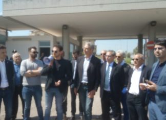 A Campi la manifestazione contro lo svuotamento dell’ospedale