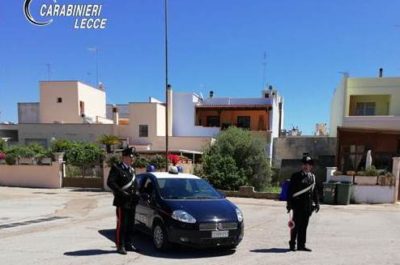 Violenta lite sfocia in accoltellamento: arrestati padre e figlio - Corriere Salentino