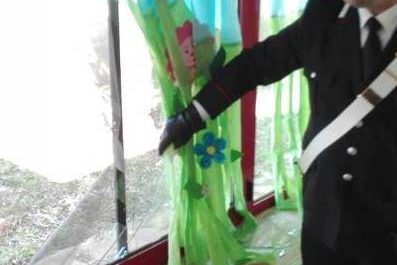 Colta sul fatto insieme al complice mentre ruba nella scuola: arrestata la "ladra di Porto Cesareo" - Corriere Salentino