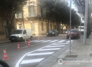 Lecce, città senza parcheggi, dove i posti auto diminuiscono e le multe fioccano