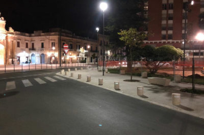 Lecce, città senza parcheggi, dove i posti auto diminuiscono e le multe fioccano - Corriere Salentino