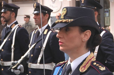 Encomi, promozioni e lodi: ecco l'elenco degli agenti premiati per il loro impegno - Corriere Salentino