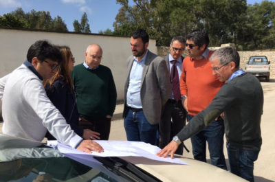 Sopralluogo sulla Lecce-San Cataldo, il vicensindaco Delli Noci incontra i responsabili di AQP - Corriere Salentino