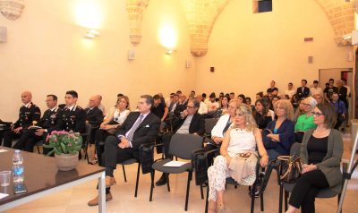 "Corretti e non corrotti": un lungo dibattito per illustrare il rispetto delle regole - Corriere Salentino