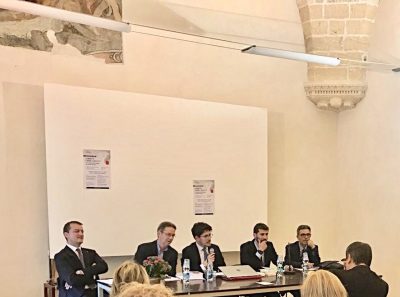 "Corretti e non corrotti": un lungo dibattito per illustrare il rispetto delle regole - Corriere Salentino