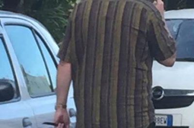 Si scaglia contro la casa dell'ex velina di "Striscia la Notizia" e semina il panico armato di coltello: cercava il cane - Corriere Salentino