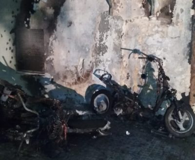 Notte di roghi alle Case Magno, due scooter a fuoco - Corriere Salentino