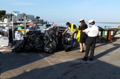 Raccolta differenziata, i vigili urbani controllano le attività commerciali di Porto Cesareo - Corriere Salentino