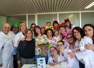 Gallipoli: poltrone reclinabili e lampada per fototerapia in dono al reparto di Pediatria