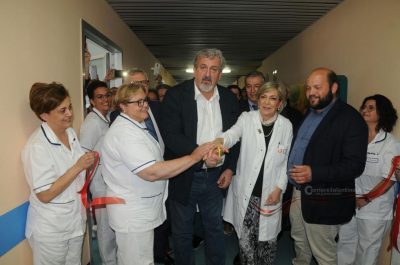 Dall’Unità Farmaci Antiblastici di Gallipoli al DEA di Lecce: la visita di Emiliano nelle strutture all’avanguardia della sanità salentina - Corriere Salentino