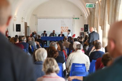“Autocurriculum”, presentato a Lecce l’ultimo libro di Emilio Isgrò - Corriere Salentino