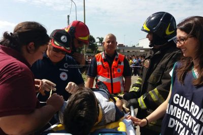 Scuola evacuata e auto incendiata ma è un'esercitazione, la sicurezza insegnata ai ragazzi - Corriere Salentino