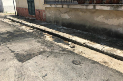 Raid incendiario a mezzanotte, distrutte dalle fiamme le auto di tre vicini di casa - Corriere Salentino