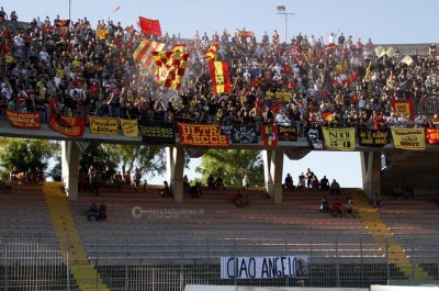 Il Lecce festeggia, sconfitta col Padova e voltare pagina - Corriere Salentino
