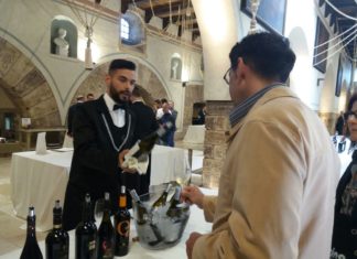 Il Made in Italy di qualità del Vino, a Castello Monaci, per VinoWay Wine Selection 2018