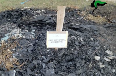 Le denunce non frenano l'inciviltà: scatta una nuova denuncia per l'incendio di rifiuti - Corriere Salentino