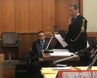 Giudice confessa: "Ho agito per difficoltà economiche", ottiene i domiciliari e il reato viene riqualificato - Corriere Salentino