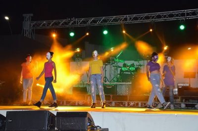 Grande successo dello spettacolo "Officine Musicali" a Salve - Corriere Salentino