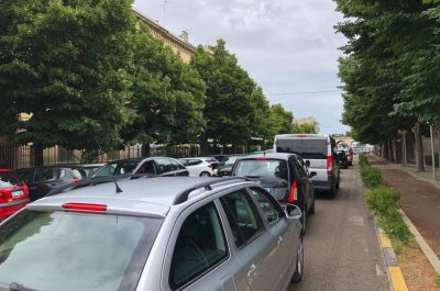 Traffico paralizzato in città per ore. “Il maltempo spinge tutti i turisti a Lecce”. Polemiche dell’opposizione - Corriere Salentino