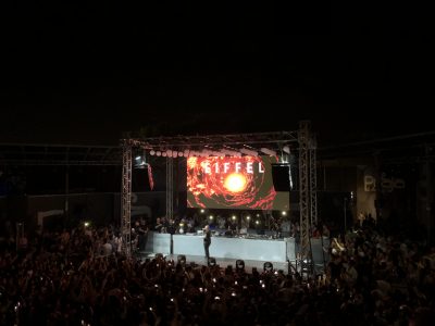 Cristiano Malgioglio vs Eiffel 65 a Gallipoli. Applausi per il paroliere: una seconda vita grazie alla tv - Corriere Salentino