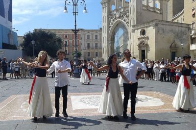 Notte della Taranta 2018, la popstar LP conquistata dalla pizzica - Corriere Salentino