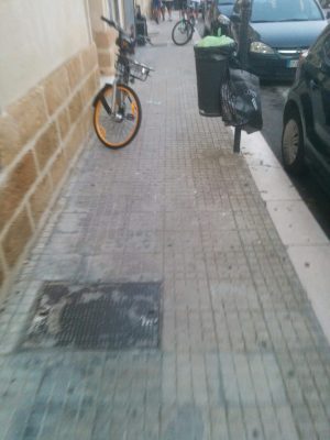 “O-Bike, il servizio di bike sharing viola il codice della strada”. La replica: “Sosta consentita dalla legge sui marciapiedi” - Corriere Salentino