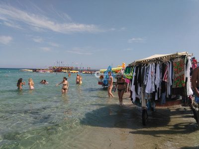 Ambulanti, Gioventù nazionale bacchetta il sindaco Metallo: “Non è possibile difendere illegalità e contraffazione” - Corriere Salentino