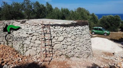 Scaricavano liquami in una casa privata, denunciati - Corriere Salentino