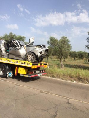 Tragedia all'alba: muore un giovane in un incidente stradale - Corriere Salentino