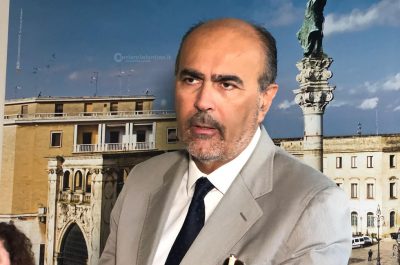 Fingono di uscire in barca per una battuta di pesca ma hanno un carico di oltre 500 kg di droga, quattro arresti - Corriere Salentino