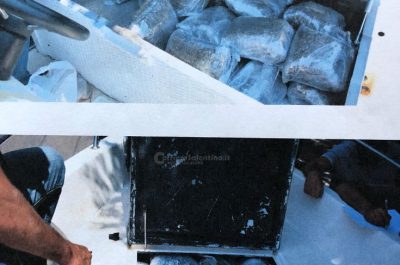 Fingono di uscire in barca per una battuta di pesca ma hanno un carico di oltre 500 kg di droga, quattro arresti - Corriere Salentino