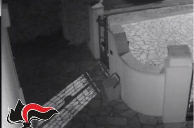 Ai domiciliari, "ordina" l'incendio dell'auto della ex moglie: nei guai mandante e complici - Corriere Salentino