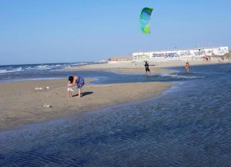Kitesurf a ridosso dei bagnanti, Guido: “Mancano i controlli”