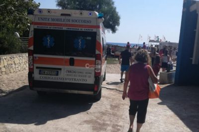 Malore in spiaggia, il cuore si ferma: salvato in extremis da due infermieri in vacanza - Corriere Salentino