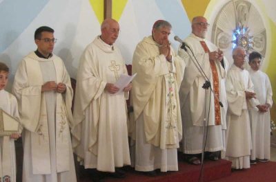 Castromediano festeggia i 50 anni di sacerdozio di don Giovanni Buttazzo - Corriere Salentino