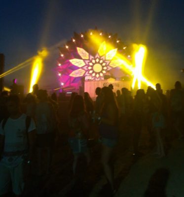 Gallipoli, al “Corona Sunset Festival” tutti uniti contro l’inquinamento dei mari: l’attore Cristiano Caccamo e altri vip a sostegno della causa” - Corriere Salentino