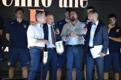 Mura urbiche e attività di scavo e ricerca: il Premio alle Eccellenze al professore Paul Arthur - Corriere Salentino