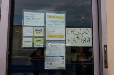 Armati nelle Poste, secondo "colpo" nel basso Salento: banditi in fuga, malori e paura tra i presenti - Corriere Salentino