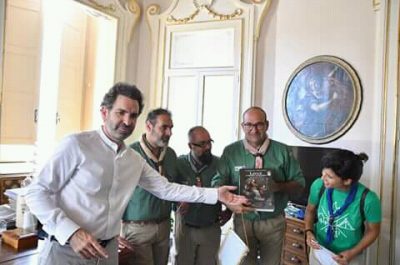 Il saluto del sindaco agli scout di Cngei Lecce: 28 ragazzi in partenza per un'esperienza unica - Corriere Salentino