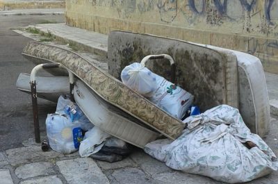 Zona San Pio, incastrati dai video i furbetti dei rifiuti - Corriere Salentino