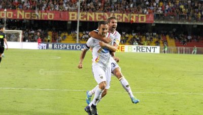 Illusione a Benevento, il Lecce sfiora l'impresa, pareggio per 3-3 - Corriere Salentino