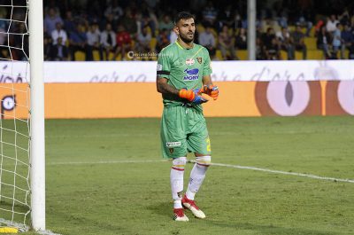 Illusione a Benevento, il Lecce sfiora l'impresa, pareggio per 3-3 - Corriere Salentino