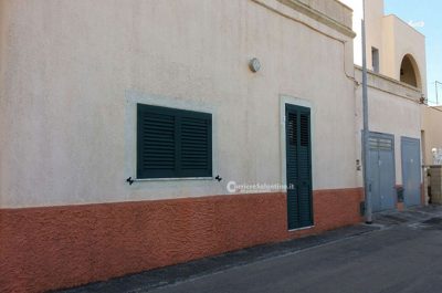 Litiga con la fidanzata e la ferisce con sette coltellate: 26enne in Rianimazione, lui in carcere - Corriere Salentino