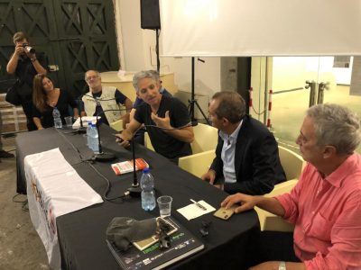 “Imbavagliati” e “scorta mediatica”, giornalisti in trincea tra sprangate in faccia, violenze, minacce e denunce pretestuose - Corriere Salentino