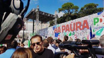 Pd, la manifestazione dell’orgoglio senza Emiliano: ci sono Stefano e Bellanova. Boccia: “Verso il Congresso” - Corriere Salentino