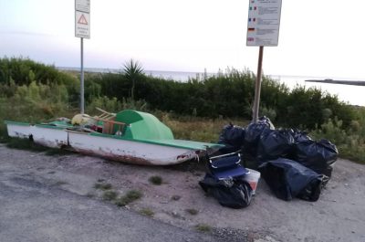 Ambiente e rifiuti, i volontari ripuliscono Torre Squillace - Corriere Salentino