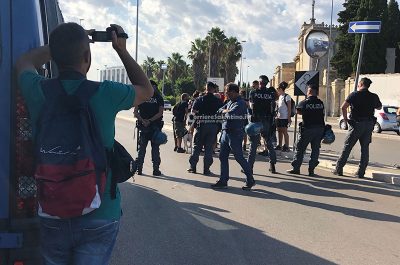 Blitz all'alba, sgomberato il centro sociale "Canaglia Occupata": è il terzo in tre anni - Corriere Salentino